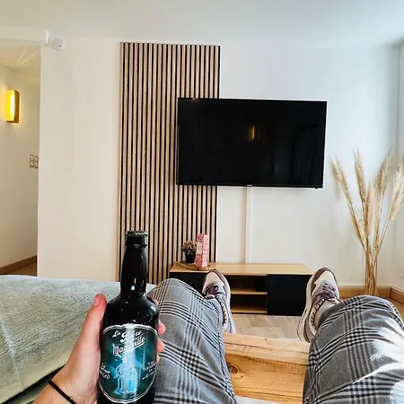 La Suspendue & Nancy